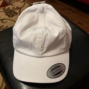 Vuori V1 Dad Hat 2.0 White NWT